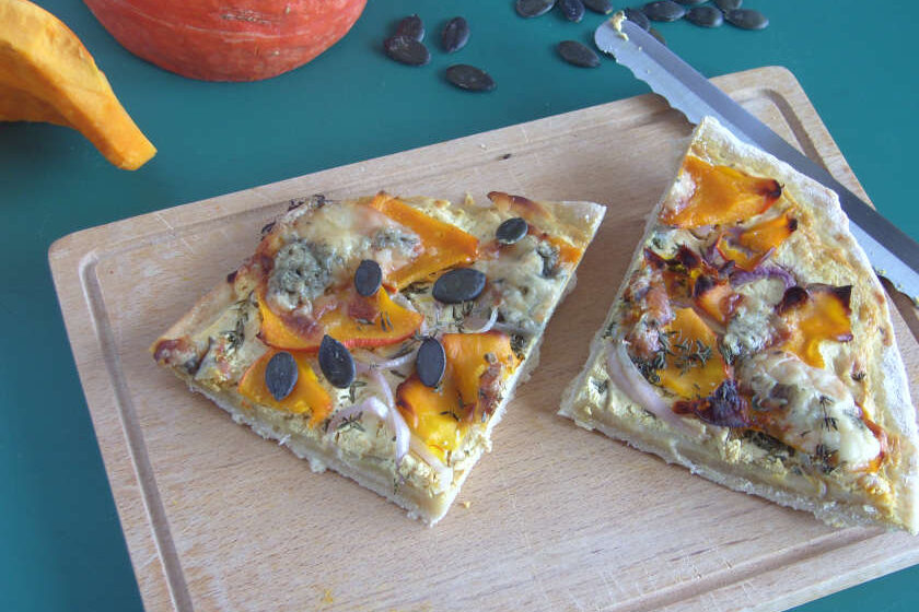 Flammkuchen mit Kürbis