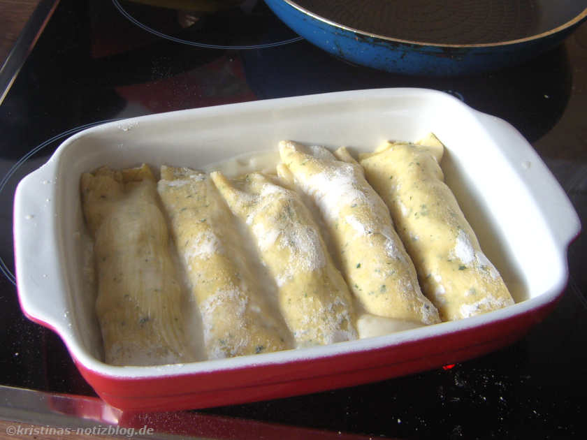 Cannelloni mit Zucchini vor dem Backen