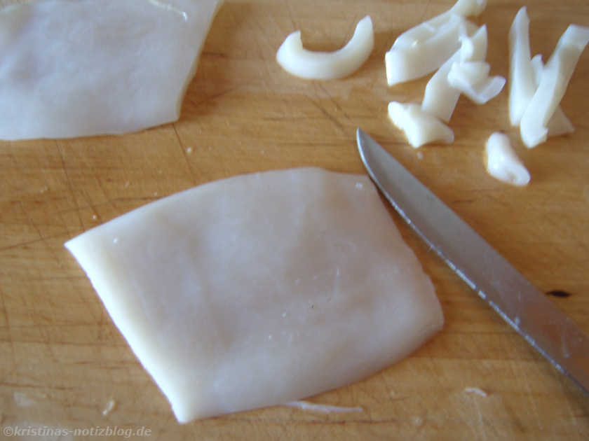 Tintenfisch schneiden