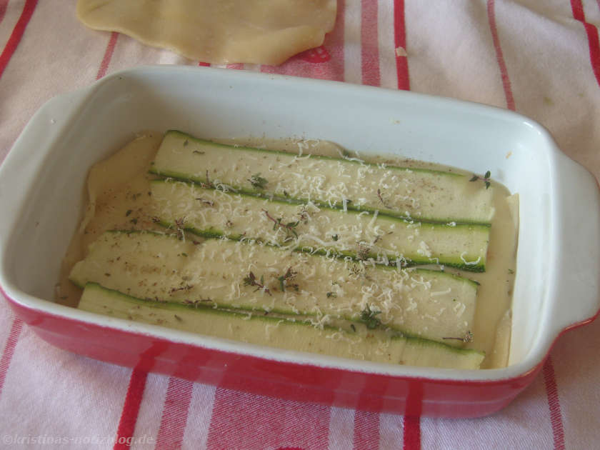 Lasagne mit Zucchini zubereiten