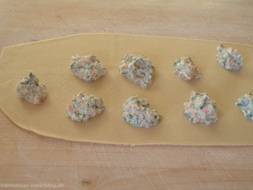 Ravioli mit Garnelen-Ricotta-Füllung